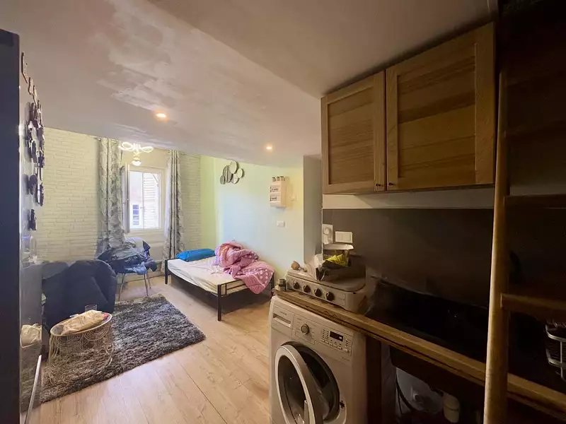 nyz2hugfmt40fz9ykmh6tvlve8ta